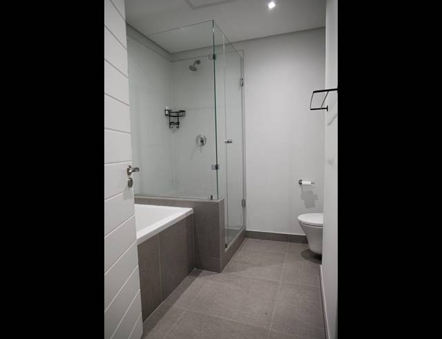 2 BEDROOM FLAT FOR SALE IN SIBAYA PRECINCT
